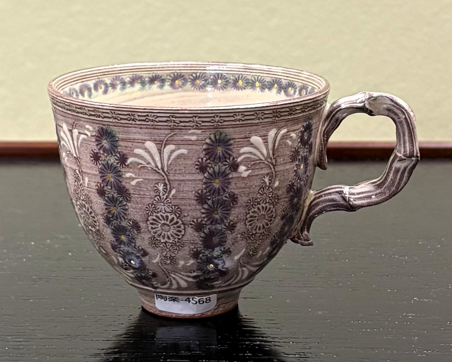 マグカップ　紫彩華紋　森里陶楽